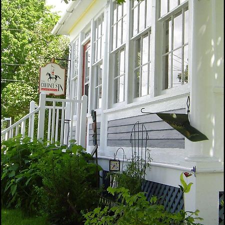 The Colonel'S In Bed And Breakfast Fredericton Eksteriør bilde